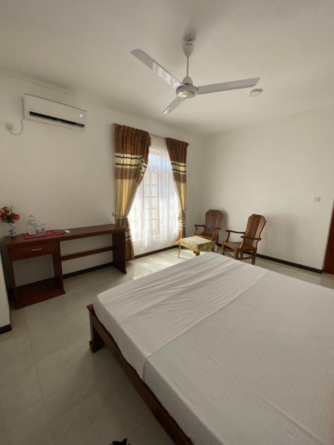 Welcome Family Guest House. Bentota Exterior photo